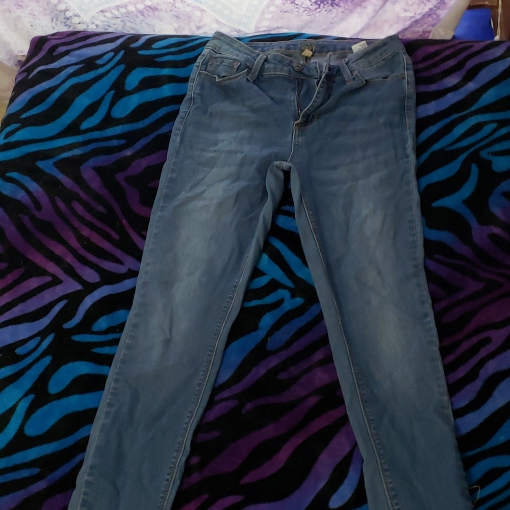 skinny jeans